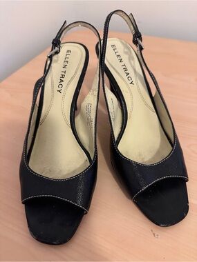 Ellen Tracy Black Slingback Peep-Toe Heels